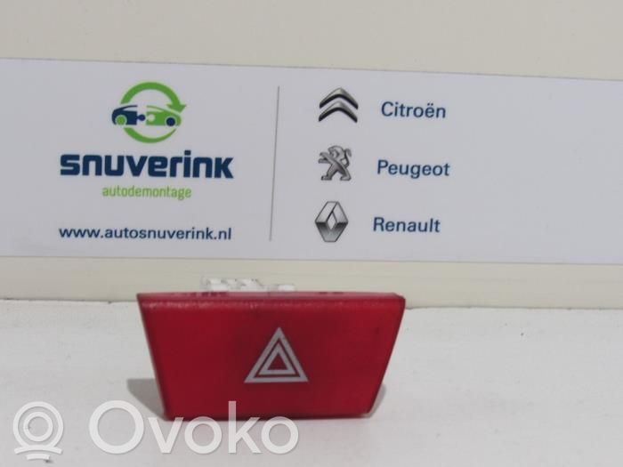Peugeot 107 Hazard light switch 