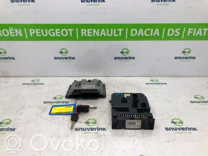 Peugeot 308 Sterownik / Moduł ECU 