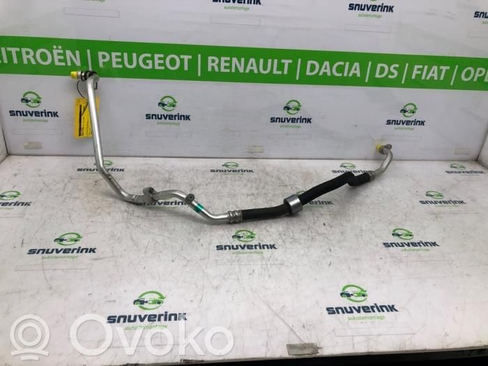 Renault Express Ilmastointilaitteen putki (A/C) 