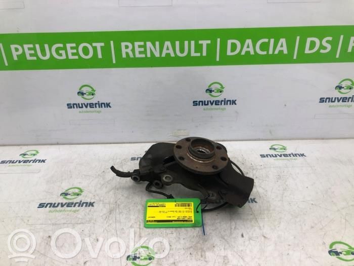Opel Corsa D Achsschenkel vorne 