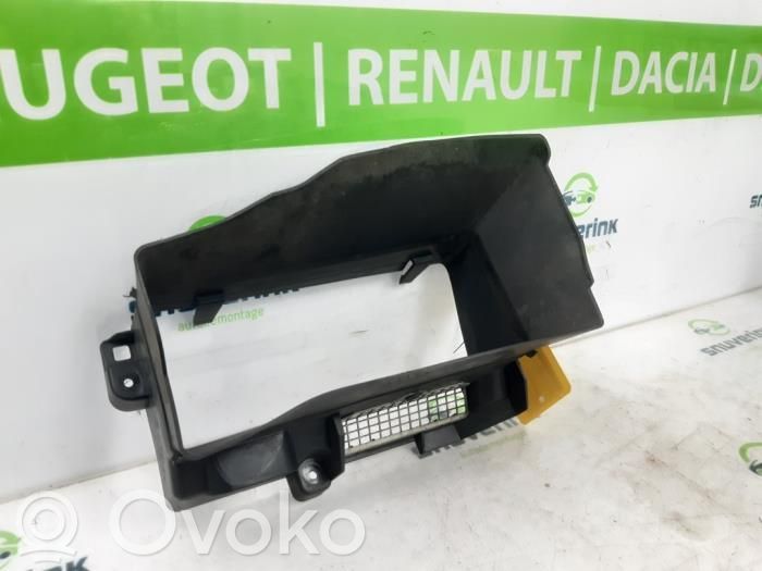 Renault Megane IV Wlot / Kanał powietrza intercoolera