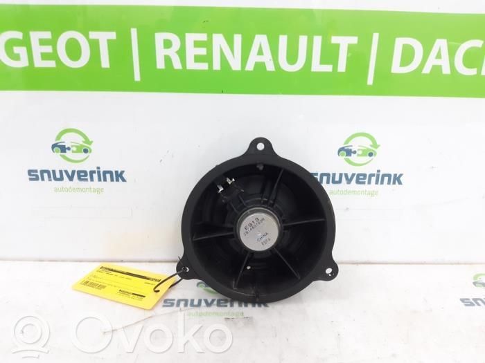 Renault Arkana Etuoven kaiutin