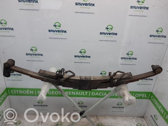 Iveco Daily 5th gen Takalehtijousi