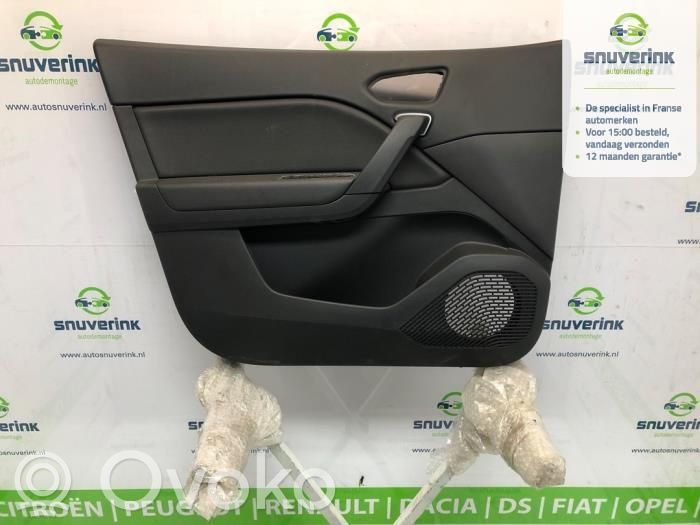 Renault Captur II Etuoven verhoilu