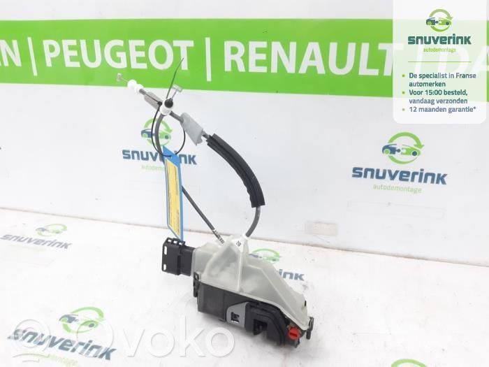 Peugeot 208 II Serratura portiera posteriore 