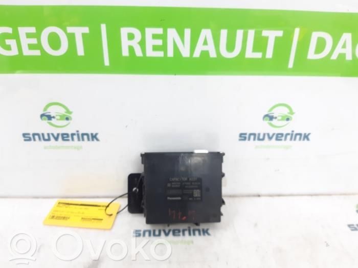 Renault Megane E-Tech Modul de control frână de mână 