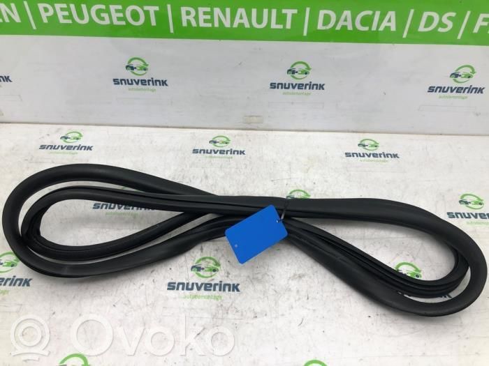 Peugeot Partner III Junta de goma de la puerta delantera coupé 