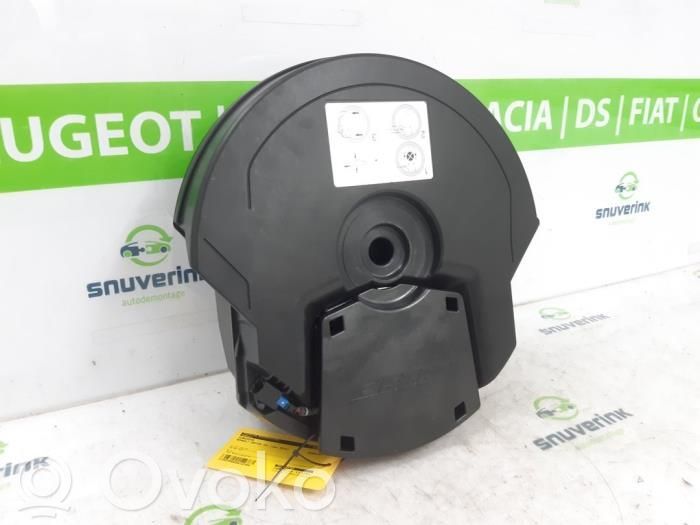 Renault Captur Subwoofer 