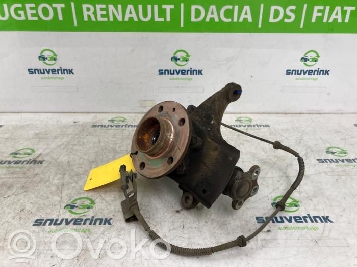 Renault Trafic III (X82) Fuzetă butuc roată față 