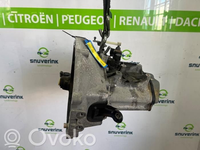 Peugeot 208 I Boîte de vitesses manuelle à 5 vitesses