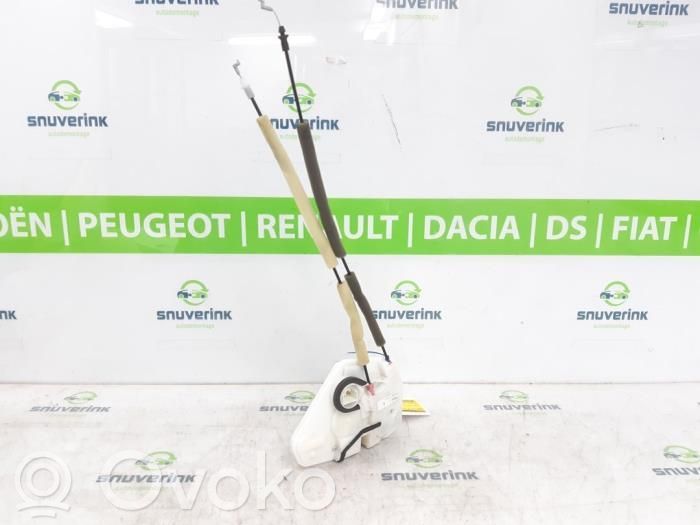 Mazda CX-3 Priekinė durų spyna 