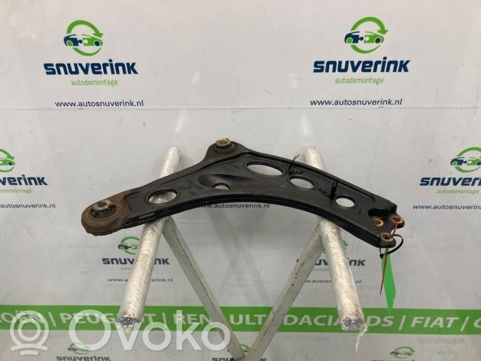 Opel Vivaro Front control arm 