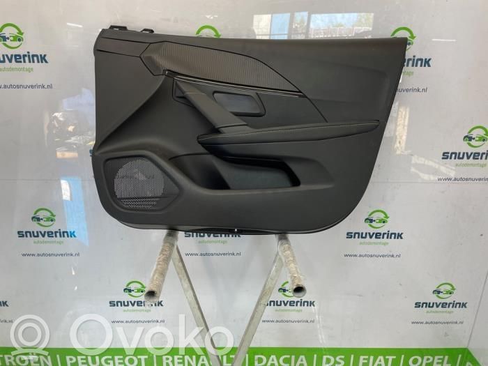Peugeot 208 II Rivestimento del pannello della portiera anteriore 