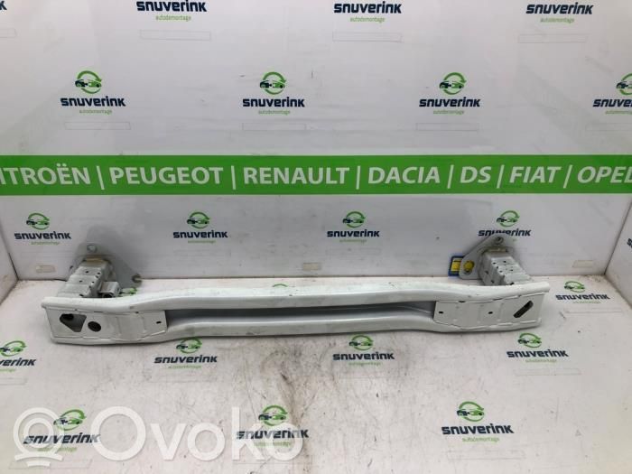 Peugeot 2008 II Travesaño del parachoques trasero 