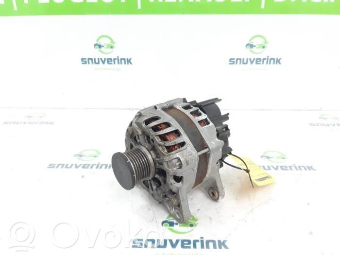 Renault Captur II Generator/alternator 