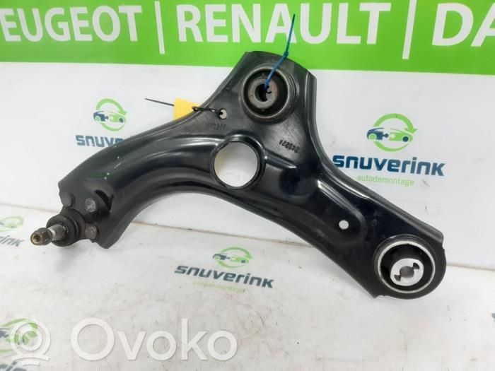 Renault Clio V Braccio di controllo sospensione anteriore 