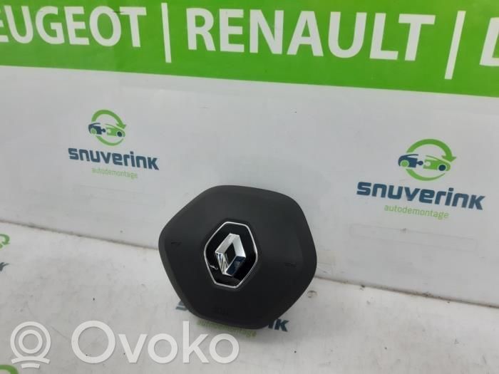 Renault Clio V Steering wheel airbag 