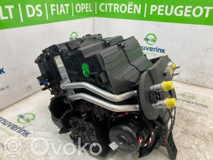 Opel Corsa F Scatola alloggiamento climatizzatore riscaldamento abitacolo assemblata 