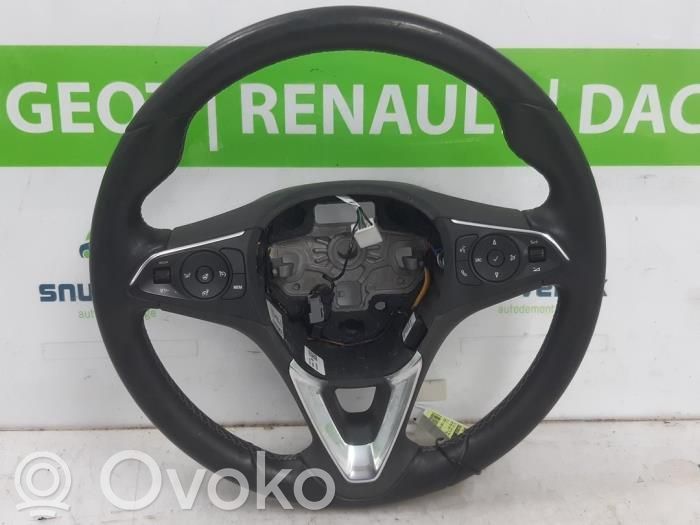 Opel Crossland X Ohjauspyörä 