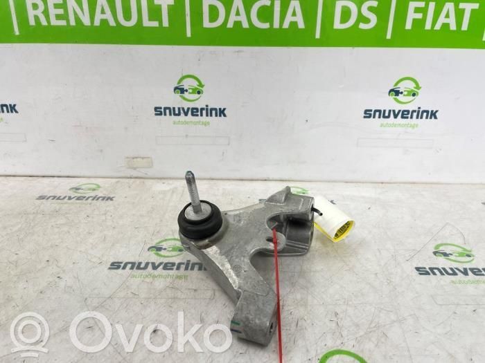 Dacia Spring Soporte de montaje del motor 