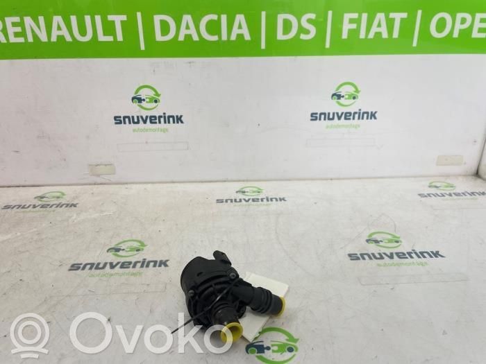 Opel Astra L Pompa dell’acqua