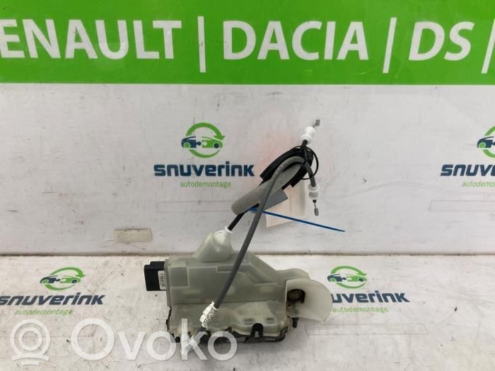 Citroen C5 Aircross Zamek drzwi przednich 
