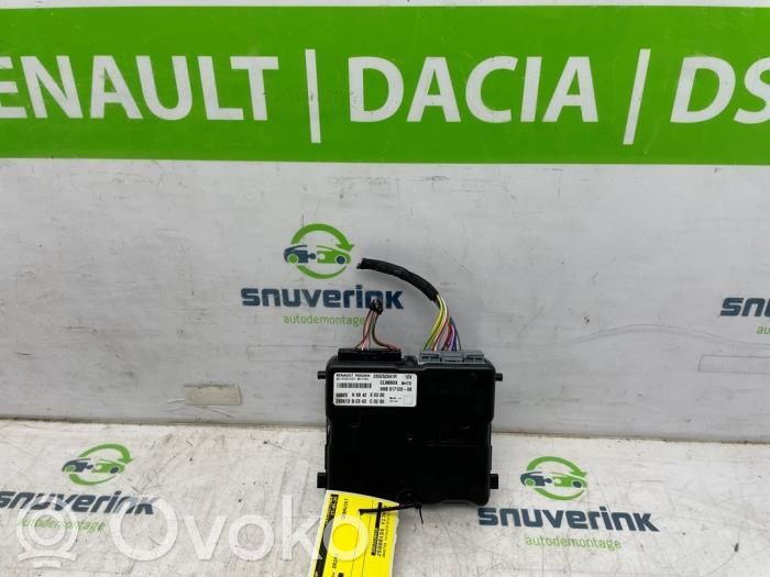 Dacia Duster III Unidad de control de la calefacción/aire acondicionado 