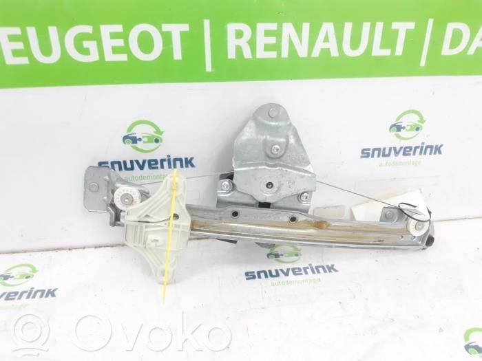 Renault Arkana Meccanismo di sollevamento del finestrino posteriore senza motorino