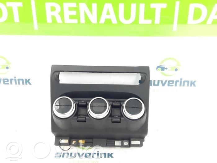 Renault Arkana Centralina del climatizzatore 