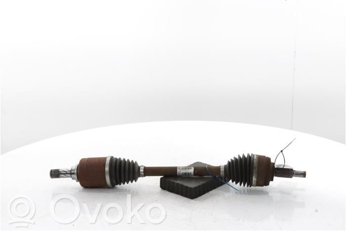 Dacia Duster III Półoś przednia 