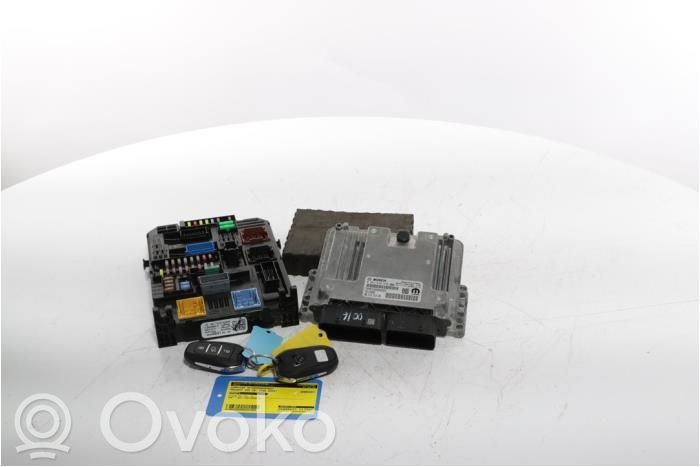 Peugeot 208 II Sterownik / Moduł ECU 