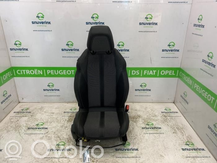 Peugeot 208 II Sedile anteriore del passeggero 