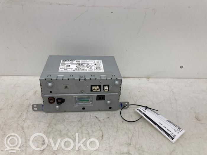 Volvo EX40 Panel / Radioodtwarzacz CD/DVD/GPS 