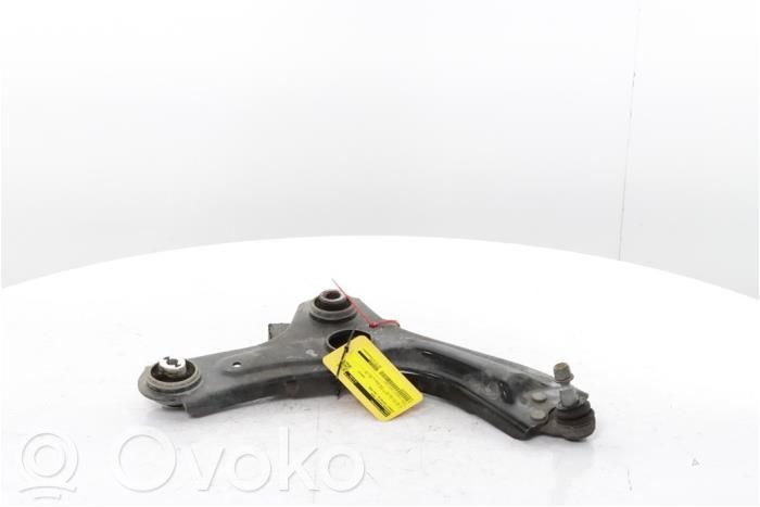 Renault Captur II Front control arm 