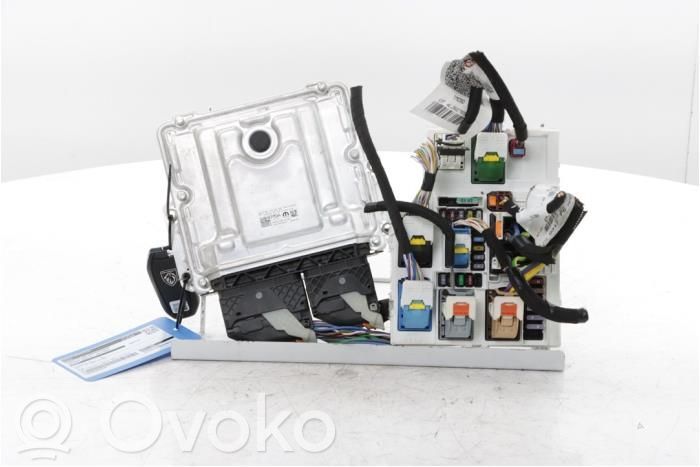 Peugeot 3008 III Engine control unit/module 