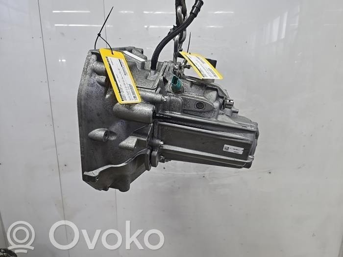 Renault Captur II Cutie viteze manuală cu 5 trepte 
