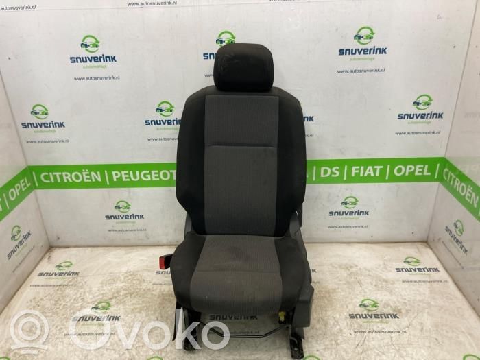 Citroen Berlingo Переднее сиденье водителя 