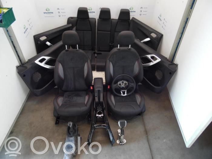 Peugeot 2008 I Set interni 