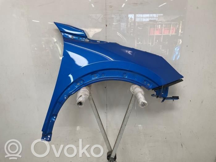 Peugeot 2008 II Błotnik przedni 