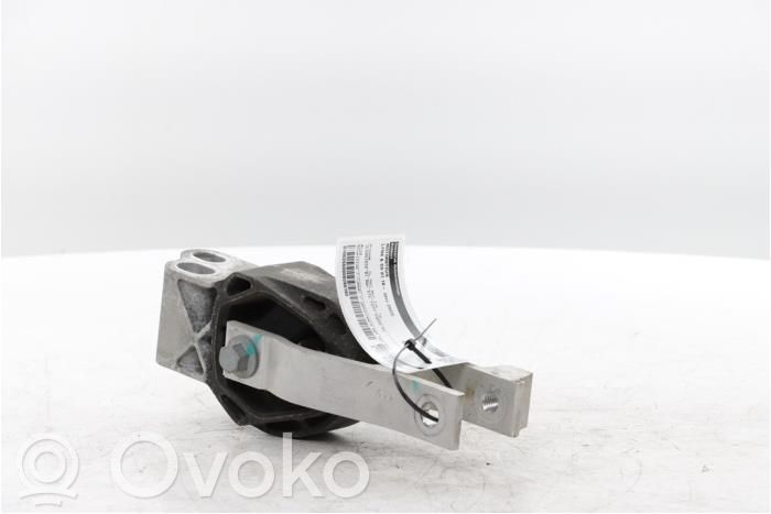 Lynk & co 01 Engine mount bracket 