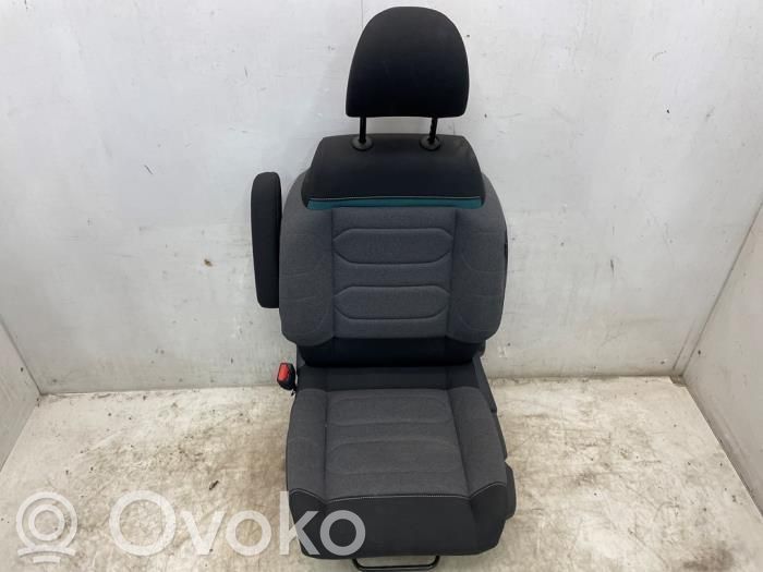 Citroen C3 Kuljettajan istuin 