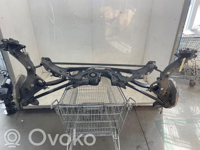 BMW X1 U11 Eje trasero con reductor 
