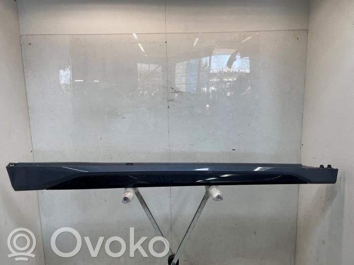 BMW X1 U11 Sill 