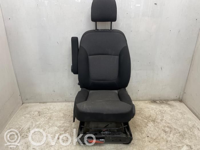 Renault Trafic III (X82) Kuljettajan istuin 