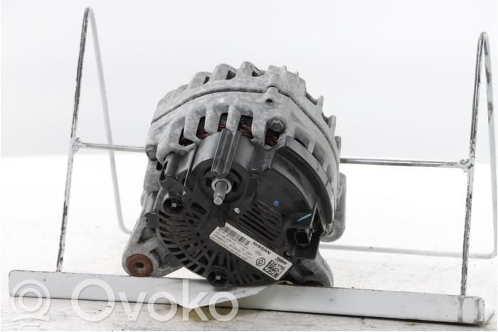 Renault Clio V Generator/alternator 