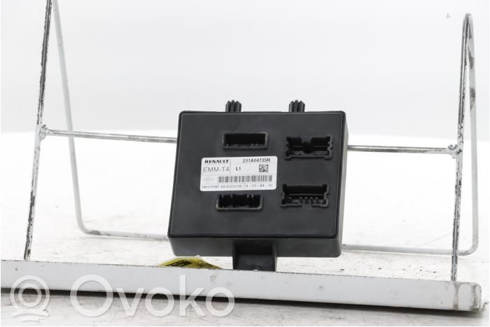 Renault Clio IV Modul de control caroserie central 