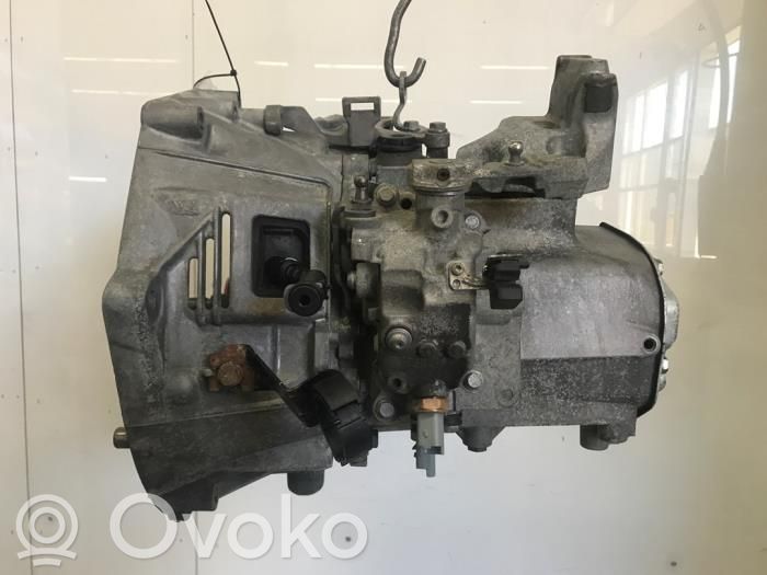 Peugeot 308 Manualna 5-biegowa skrzynia biegów 