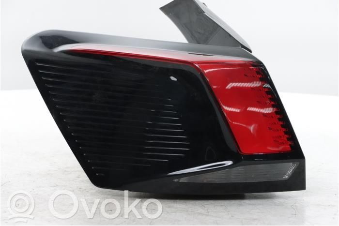 Peugeot 3008 II Lampă spate în caroserie 
