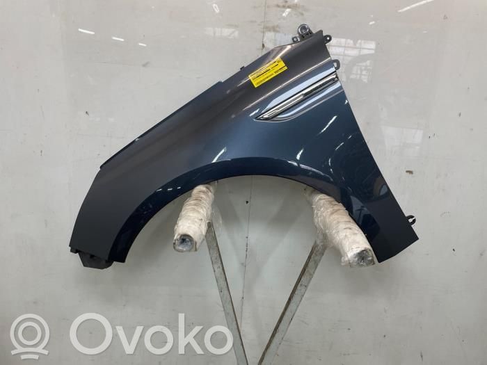 Renault Megane IV Błotnik przedni 