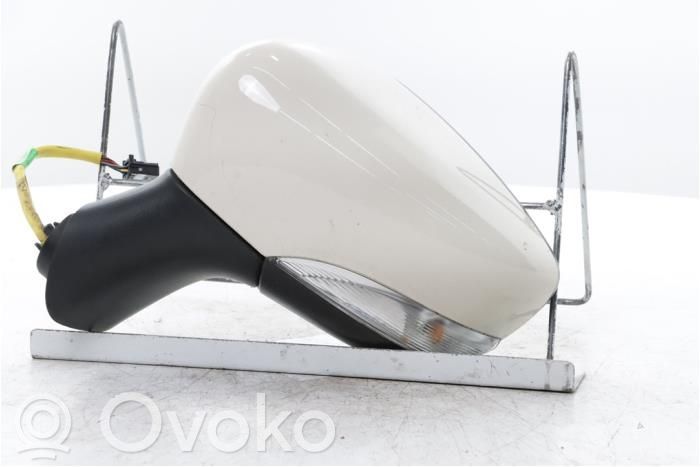 Renault Captur Etuoven sähköinen sivupeili 
